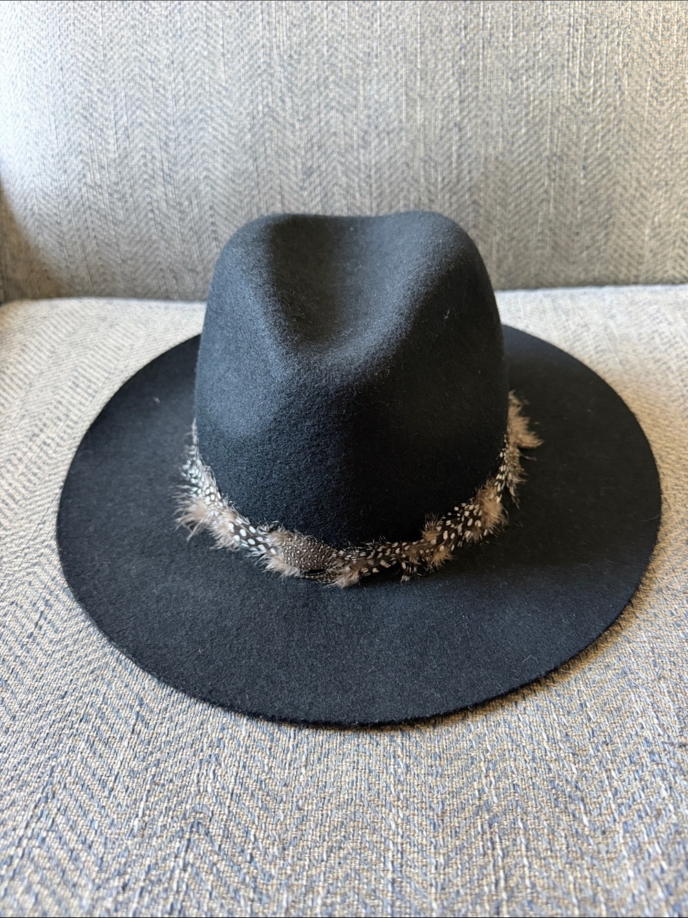 The Hatter Company Women’s Black Embroidered Hat Size: OS